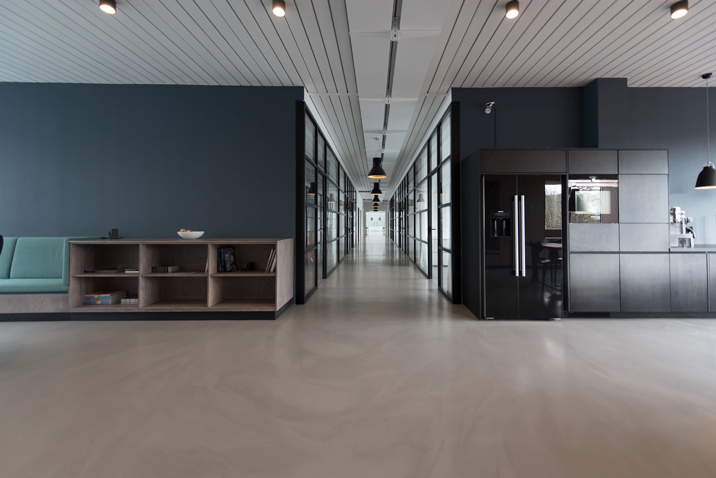 Jakarta Office: A Two-Speed Recovery